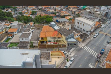 11_photo/94cefe7e7d.9845a183adc4e21d-ATLAS-61c20602-68fd-40cd-beba-fbf39dc15be8.jpg de casa à venda com 3 quartos, 184m² em Baronesa, Osasco