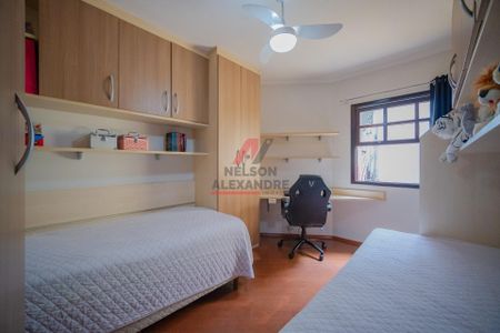 8_photo/94cefe7e7d.9845a183adc4e21d-ATLAS-d2bf53b7-0a67-45c9-9d5e-bb455ff98ce4.jpg de casa à venda com 3 quartos, 184m² em Baronesa, Osasco