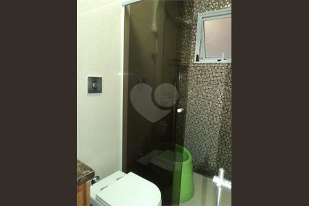 6_photo/94cefe862d.4f01e810a805cb87-ATLAS-28b21de8-dd8b-405e-9e7a-6bfcd6185ea8.jpg de casa à venda com 6 quartos, 300m² em Baronesa, Osasco