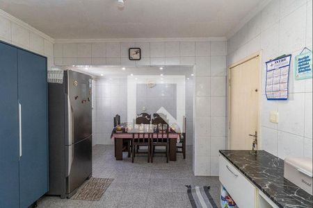 31_photo/94cefe9329.e6f02a1e96aef2b1-ATLAS-0c8619ee-31ec-47d6-b4ea-73e19d1d6013.jpg de casa à venda com 3 quartos, 200m² em Vila Menck, Osasco