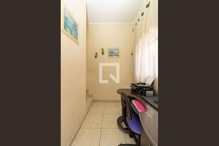 6_photo/94cefe9329.e6f02a1e96aef2b1-ATLAS-0e415fff-e928-4bff-8ef9-f484b7da5b51.jpg de casa à venda com 3 quartos, 200m² em Vila Menck, Osasco