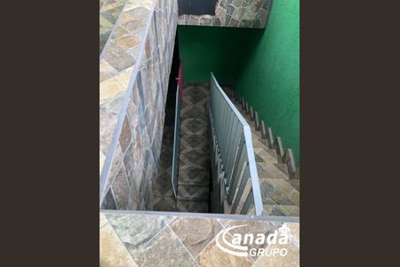 6_photo/94cefe969f.e3da74daae84817a-ATLAS-a57bb47e-7e41-4b23-b4c8-2b5e492727ee.jpg de casa à venda com 4 quartos, 187m² em Vila Menck, Osasco