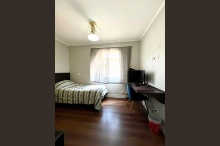 4_photo/94cefe9e4f.ceff8192393c33de-ATLAS-3ea579ba-e32c-4d4b-8d60-5dd360b5610e.jpg de casa à venda com 3 quartos, 180m² em Industrial Anhangüera, Osasco