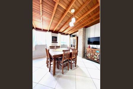 12_photo/94cefe9e4f.ceff8192393c33de-ATLAS-7d7dcd6d-bd0a-4c20-bc36-a0c3401544a9.jpg de casa à venda com 3 quartos, 180m² em Industrial Anhangüera, Osasco