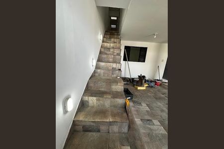 3_photo/94cefea6a1.cc80a849dbb3670d-ATLAS-52e49a96-3fda-40f8-98a0-58f6af9d850b.jpg de casa à venda com 4 quartos, 200m² em Vila Jaraguá, São Paulo