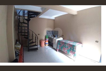 3_photo/94cefeb0a3.e1d2c46bde3eb79c-ATLAS-3a91c8ab-3b86-447b-8ca6-af7cf3f4984d.jpg de casa à venda com 3 quartos, 150m² em Parque Anhanguera (Sao Domingos), São Paulo