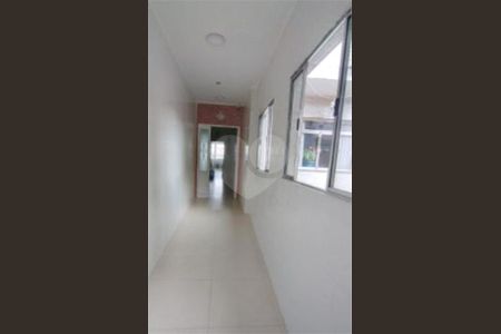 10_photo/94cefeb171.c3b9fb60c1df5c5a-ATLAS-6af600b5-0ea3-401c-9da3-db35535d1954.jpg de casa à venda com 3 quartos, 250m² em Jardim Mutinga, São Paulo