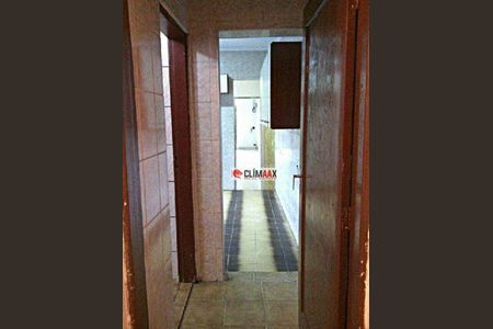 8_photo/94cefeb367.b760bf5d8bb46efe-ATLAS-4c6a8da4-8a30-4317-94df-7fbf03c55d5a.jpg de casa à venda com 2 quartos, 136m² em Jardim Mutinga, São Paulo