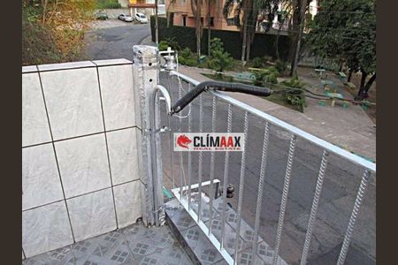 10_photo/94cefeb367.b760bf5d8bb46efe-ATLAS-59d0c455-0ccf-4596-b252-7a660a4bea2e.jpg de casa à venda com 2 quartos, 136m² em Jardim Mutinga, São Paulo