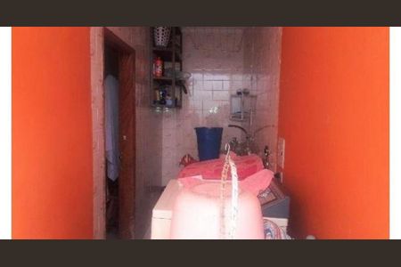 5_photo/94cefeb443.2f15d505e37c7ac5-ATLAS-cd072f3c-8625-487b-a472-dbd33e5f3f92.jpg de casa à venda com 2 quartos, 150m² em Jardim Mutinga, São Paulo