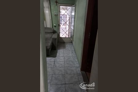 3_photo/94cefec289.e1e9339d2da74223-ATLAS-c8d48eaf-e207-4235-9b03-01123c75758c.jpg de casa à venda com 6 quartos, 250m² em Vila Menck, Osasco