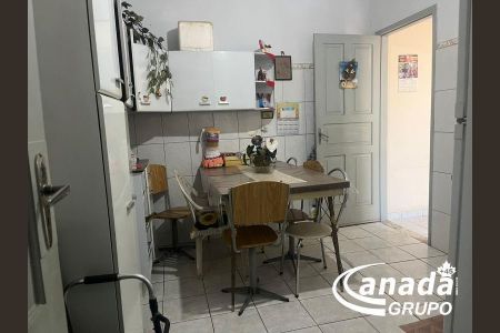 1_photo/94cefed92b.f454a8f033bce089-ATLAS-1e9e4839-0633-4c03-a751-a8361f8e19ed.jpg de casa à venda com 3 quartos, 262m² em Ayrosa, Osasco