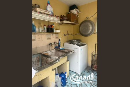 4_photo/94cefed92b.f454a8f033bce089-ATLAS-a9abd73a-613a-4cf0-a7ce-b1455132065a.jpg de casa à venda com 3 quartos, 262m² em Ayrosa, Osasco