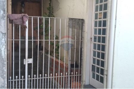 23_photo/94cefedb75.f593c65414f33db3-ATLAS-954b540d-465a-4eae-8db3-4e6932cbde0c.jpg de casa para alugar com 1 quarto, 55m² em Jardim Marisa, São Paulo