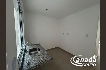 2_photo/94cefedce7.45d6429e5fa0ab45-ATLAS-279ec8cf-9e93-40b0-8a4f-44b4dda4f0de.jpg de casa à venda com 2 quartos, 79m² em Jardim Mutinga, Osasco