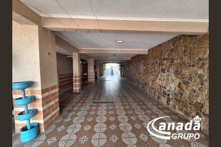 1_photo/94cefeddbb.833a42e394c467a8-ATLAS-891ca1f8-afd3-4001-a41b-f3fad57d24ba.jpg de casa à venda com 3 quartos, 214m² em Ayrosa, Osasco