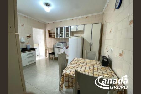 3_photo/94cefeddef.3714cccd63f8fe2d-ATLAS-13aca377-4948-4ff8-b980-e9bbcde41014.jpg de casa à venda com 6 quartos, 204m² em Ayrosa, Osasco