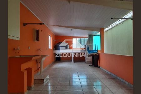 12_photo/94cefeddf3.ceff8192393c33de-ATLAS-9e99df43-b926-4d82-8ab3-53ab601bea2d.jpg de casa à venda com 4 quartos, 200m² em Ayrosa, Osasco