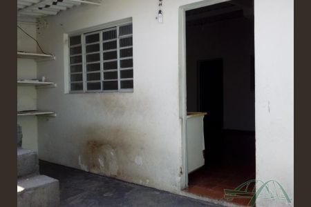 11_photo/94cefeded5.ceff8192393c33de-ATLAS-57482512-00dd-4505-b4fd-b77e01f4c705.jpg de casa à venda com 3 quartos, 180m² em Jardim Marieta, Osasco