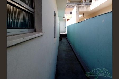 12_photo/94cefeded5.ceff8192393c33de-ATLAS-63bfdbef-0d75-407f-99ba-cd5420fa3f9e.jpg de casa à venda com 3 quartos, 180m² em Jardim Marieta, Osasco