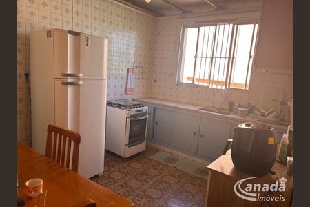 11_photo/94cefedf75.561dcad3d0cedf12-ATLAS-89ede2a4-e76d-41e3-8b86-f40e2ce7c1ae.jpg de casa à venda com 9 quartos, 309m² em Ayrosa, Osasco