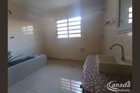 10_photo/94cefedf9f.28f6ec5d72603be5-ATLAS-5d9d17be-46a2-4252-a38f-b87c0a260486.jpg de casa à venda com 4 quartos, 300m² em Ayrosa, Osasco