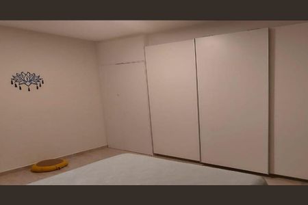 2_photo/94cefedff5.2f15d505e37c7ac5-ATLAS-703bfcfd-2058-4dbe-9714-45ce17e70f2f.jpg de casa à venda com 3 quartos, 72m² em Ayrosa, Osasco