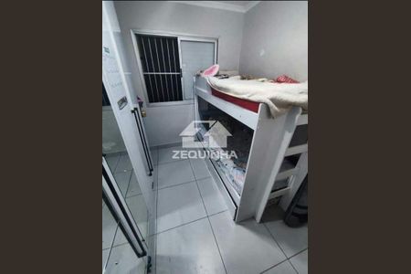 10_photo/94cefee07f.ceff8192393c33de-ATLAS-1cc6bb87-98e8-45e2-87e4-9fd0d341c301.jpg de casa à venda com 2 quartos, 45m² em Ayrosa, Osasco