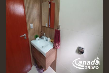 10_photo/94cefee0d9.821bca6a381fcd78-ATLAS-6a23d257-44c8-4dfd-ac95-f446497521de.jpg de casa à venda com 4 quartos, 178m² em Ayrosa, Osasco
