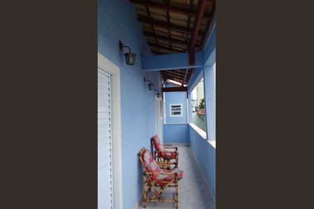 2_photo/94cefee0e5.cba9474eaf1c4fd4-ATLAS-257353c3-6280-4e1d-b021-b869a681b8f1.jpg de casa à venda com 3 quartos, 113m² em Ayrosa, Osasco