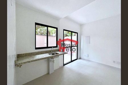 6_photo/94cefee16d.da0ee4c0701328bc-ATLAS-3bf0d200-e32d-4c0b-a2bf-44b7289ddccf.jpg de casa à venda com 2 quartos, 60m² em Ayrosa, Osasco