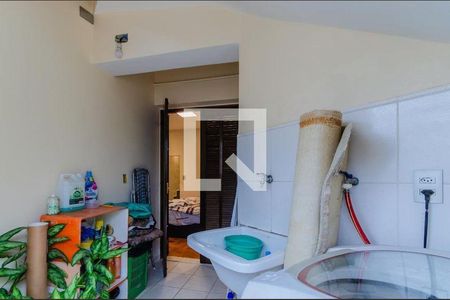 29_photo/94cefee4b9.e78a3bff2ad56a74-ATLAS-3b9825cc-391d-4df4-a685-e04bed22cc85.jpg de casa à venda com 3 quartos, 214m² em Rochdale, Osasco