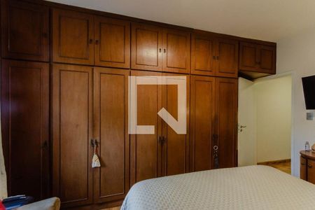 7_photo/94cefee4b9.e78a3bff2ad56a74-ATLAS-4d610ea4-91c8-49b5-b859-a7747caf592c.jpg de casa à venda com 3 quartos, 214m² em Rochdale, Osasco