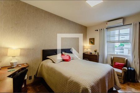 4_photo/94cefee4b9.e78a3bff2ad56a74-ATLAS-9656cb08-b62b-4695-96b0-5e09d89f7303.jpg de casa à venda com 3 quartos, 214m² em Rochdale, Osasco