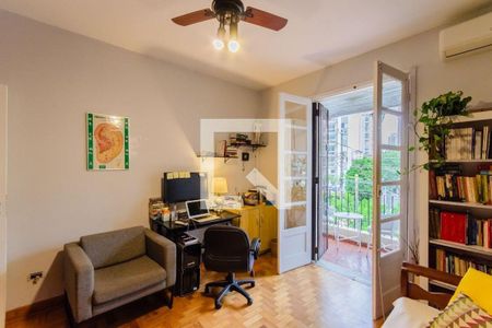 20_photo/94cefee4b9.e78a3bff2ad56a74-ATLAS-9d649f15-d5e2-4e0f-9102-6f0b04297a33.jpg de casa à venda com 3 quartos, 214m² em Rochdale, Osasco