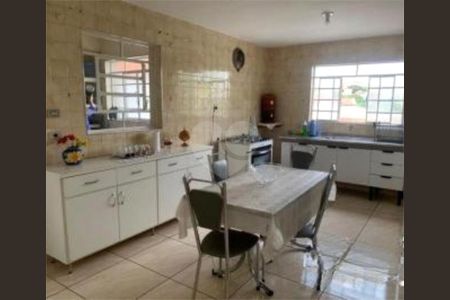 8_photo/94cefee6d3.a944a7ef88bd55c6-ATLAS-79bbf3c5-60ec-42c6-944f-89ccca499771.jpg de casa à venda com 3 quartos, 182m² em Ayrosa, Osasco