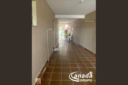 2_photo/94cefee6d3.a944a7ef88bd55c6-ATLAS-db52ba1d-3c12-4831-afba-8bd6f73b119d.jpg de casa à venda com 3 quartos, 251m² em Ayrosa, Osasco