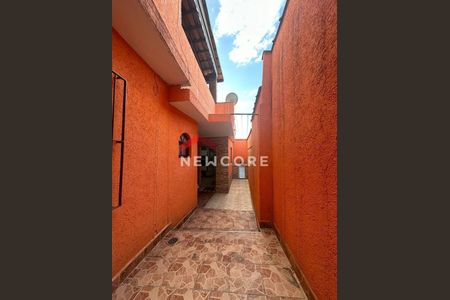 2_photo/94cefee6d7.e100dba37721dde7-ATLAS-12c166c8-693d-4f4f-b1cd-8d137e15912d.jpg de casa à venda com 3 quartos, 196m² em Ayrosa, Osasco