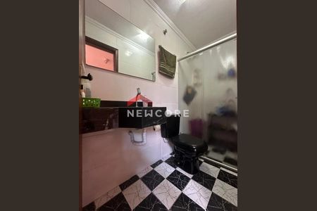 10_photo/94cefee6d7.e100dba37721dde7-ATLAS-47da14ea-f2fb-4bea-90ca-3c89f0ed59bb.jpg de casa à venda com 3 quartos, 196m² em Ayrosa, Osasco