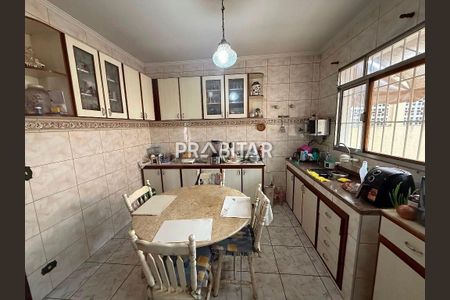 4_photo/94cefee6eb.04f4efb4ec0e2ec3-ATLAS-1e73bad2-197e-44f4-9ad7-62e1df25b327.jpg de casa à venda com 4 quartos, 347m² em Ayrosa, Osasco