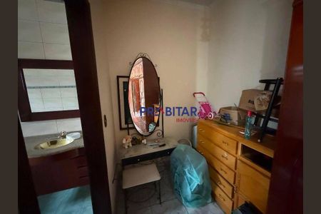 4_photo/94cefee6eb.04f4efb4ec0e2ec3-ATLAS-3da9dba5-6f18-4665-ae36-39e7f8f8fe23.jpg de casa à venda com 4 quartos, 347m² em Ayrosa, Osasco