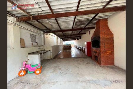 7_photo/94cefee817.527d2e055a247cfd-ATLAS-634a8aff-cd1b-4617-9209-7b4a2d9e4abe.jpg de casa à venda com 3 quartos, 300m² em Mutinga, Osasco