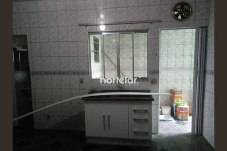 26_photo/94cefee8df.20b1407c08fdccdc-ATLAS-7d3221f1-7f8d-4090-9800-61df3fa31884.jpg de casa à venda com 4 quartos, 190m² em Mutinga, Osasco