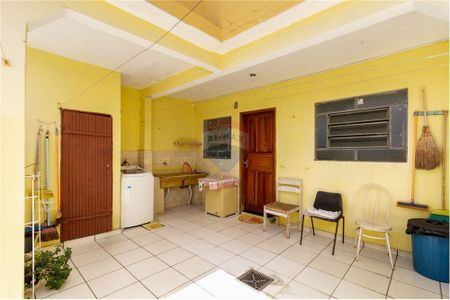 16_photo/94cefee963.79518a11401aeb31-ATLAS-14a08861-25d6-48ee-80d1-ad0c3671ed3f.jpg de casa à venda com 8 quartos, 360m² em Mutinga, Osasco
