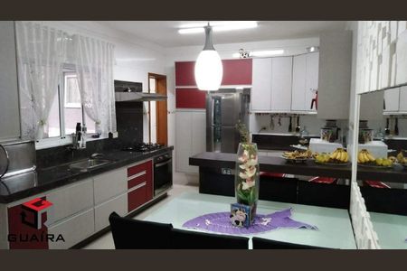 4_photo/94cefeea27.dc8bbd111761e841-ATLAS-0eb35eb5-2184-4075-b311-e6e6115ebf02.jpg de casa à venda com 3 quartos, 181m² em Vila Menck, Osasco