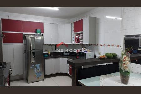 8_photo/94cefeea27.dc8bbd111761e841-ATLAS-70cc4865-f6e9-4a5a-adf1-57e96e5edf91.jpg de casa à venda com 3 quartos, 181m² em Vila Menck, Osasco