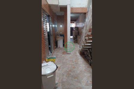 9_photo/94cefeeb1f.f38e38137a2159e3-ATLAS-6d039a42-79da-479a-8a0d-d63e116da9f3.jpg de casa à venda com 3 quartos, 350m² em Vila Menck, Osasco