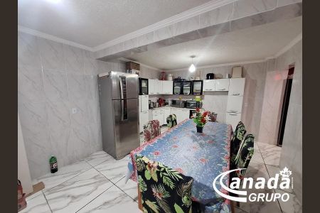 4_photo/94cefeeb1f.f38e38137a2159e3-ATLAS-e9e5ac0e-02c2-46e6-b352-16a28da9a68f.jpg de casa à venda com 3 quartos, 300m² em Vila Menck, Osasco