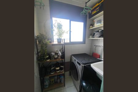 6_photo/94cefeeba7.b7a28b76476596d7-ATLAS-4b87fa86-ac7c-4abb-8998-50bfd44f3f69.jpg de casa à venda com 2 quartos, 60m² em Vila Menck, Osasco