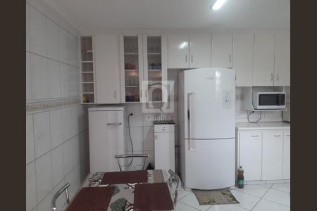 8_photo/94cefeef59.78fc3f0fe21dc8b9-ATLAS-593f715e-9891-4d0e-a975-ac24cc59cc41.jpg de casa à venda com 3 quartos, 196m² em Mutinga, Osasco